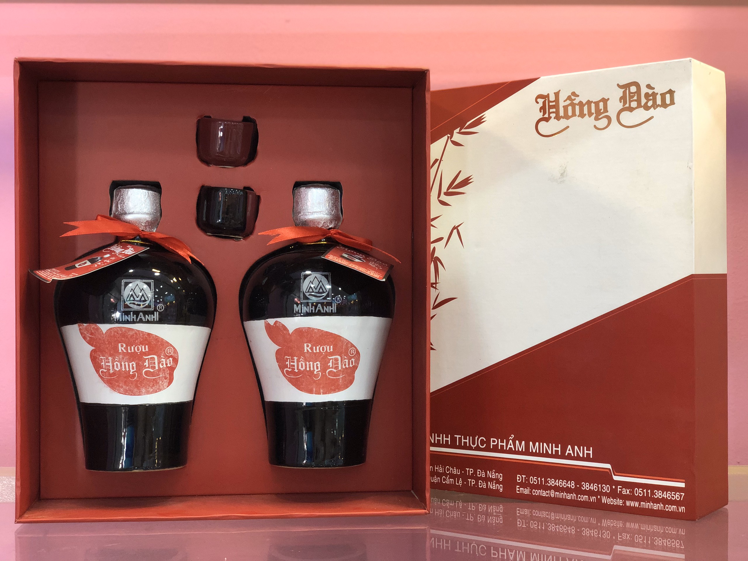 Rượu hồng đào đặc sản Quảng Nam